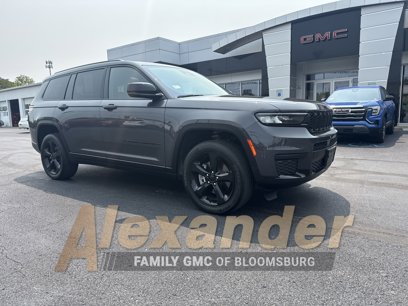 Used 2023 Jeep Grand Cherokee L Altitude