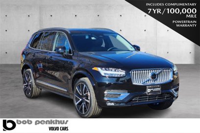 New 2025 Volvo XC90 B5 Plus w/ Protection Package Premier