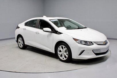 Used 2017 Chevrolet Volt Premier w/ Driver Confidence Package