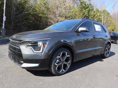New 2024 Kia Niro EX Touring