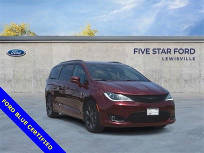 Used 2020 Chrysler Pacifica Limited w/ Advanced Safetytec Group