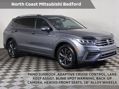 Used 2022 Volkswagen Tiguan SE w/ Panoramic Sunroof Package