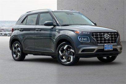 New 2025 Hyundai Venue SEL