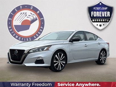 Used 2022 Nissan Altima 2.5 SR