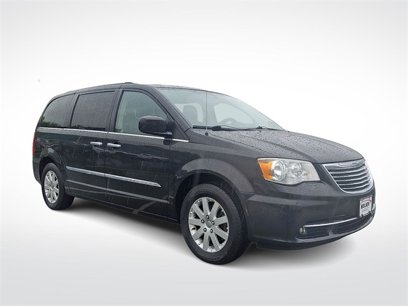 Used 2014 Chrysler Town & Country Touring w/ Driver Convenience Group