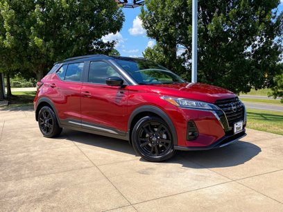 Used 2023 Nissan Kicks SR