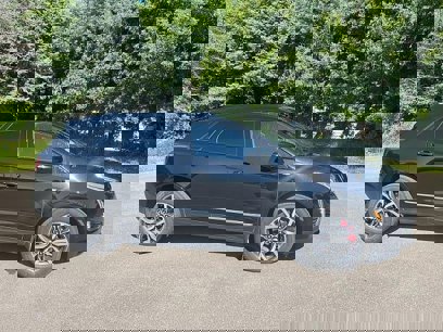 Certified 2023 Cadillac XT5 Sportv w/ Technology Package