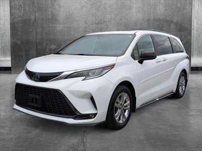 Used 2022 Toyota Sienna XSE
