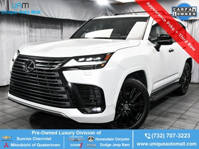 Used 2024 Lexus LX 600 4WD w/ Luxury Package