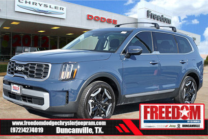 Used 2024 Kia Telluride S w/ S Sunroof Package