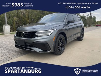 Used 2024 Volkswagen Tiguan SE R-Line