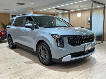 New 2025 Kia Carnival EX