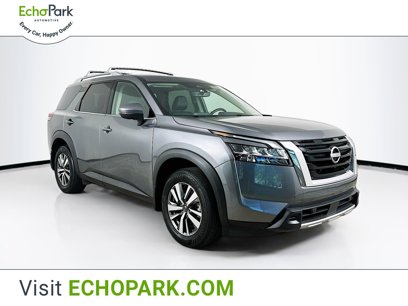 Used 2024 Nissan Pathfinder SL