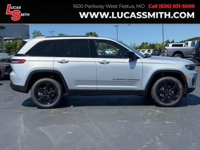 New 2025 Jeep Grand Cherokee Limited w/ Black Appearance Package