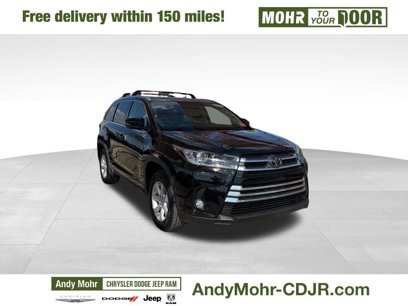 Used 2017 Toyota Highlander Limited Platinum