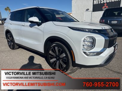 New 2025 Mitsubishi Outlander SE