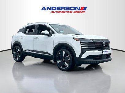 New 2025 Nissan Kicks SR