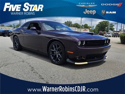 Used 2022 Dodge Challenger R/T w/ Blacktop Package