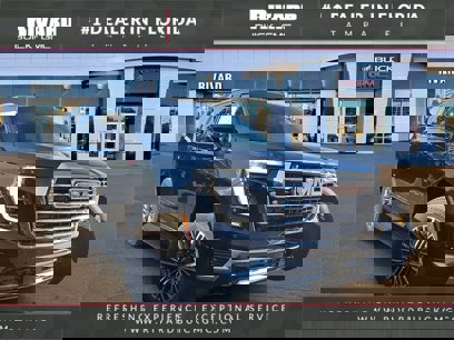 New 2025 GMC Yukon Elevation
