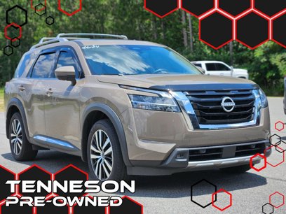 Used 2024 Nissan Pathfinder Platinum