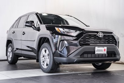New 2025 Toyota RAV4 XLE