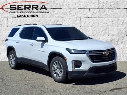 Used 2023 Chevrolet Traverse LT