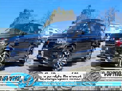 Used 2023 Volkswagen Taos SE