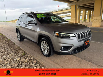 Used 2019 Jeep Cherokee Latitude w/ Cold Weather Group
