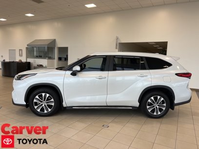 Used 2023 Toyota Highlander XLE