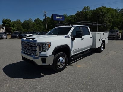 Used 2022 GMC Sierra 3500 Pro w/ Convenience Package