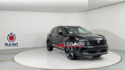 New 2025 Nissan Kicks SR