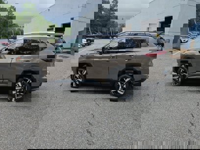 New 2025 Nissan Rogue SL