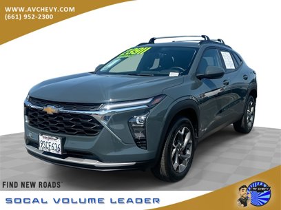 Used 2025 Chevrolet Trax LT w/ LT Convenience Package