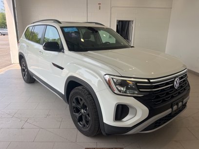Used 2024 Volkswagen Atlas Peak Edition SE