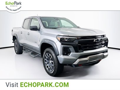 Used 2023 Chevrolet Colorado Z71 w/ Z71 Convenience Package 2