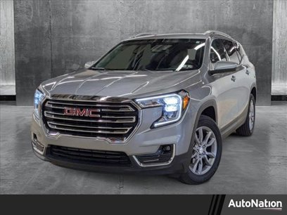 Used 2024 GMC Terrain SLT