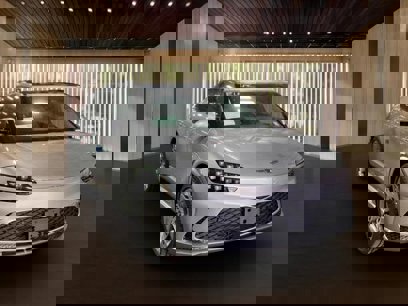New 2023 Genesis GV60 Performance