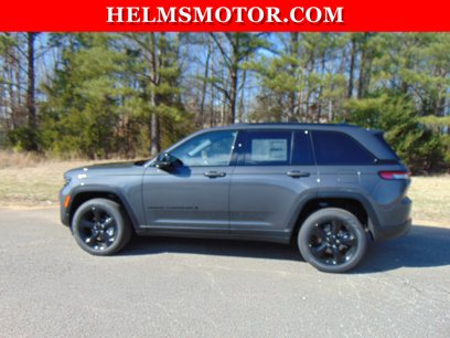 New 2025 Jeep Grand Cherokee Limited w/ Black Appearance Package