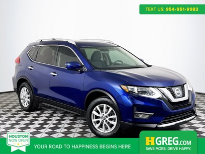 Used 2017 Nissan Rogue SV