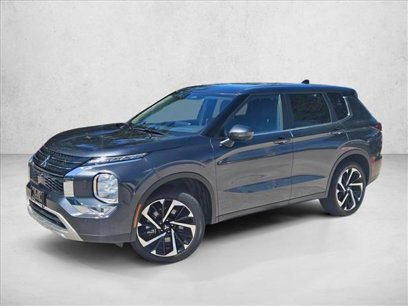 Used 2024 Mitsubishi Outlander SE