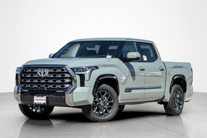New 2025 Toyota Tundra Platinum