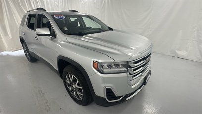 Used 2020 GMC Acadia SLE w/ Driver Convenience Package