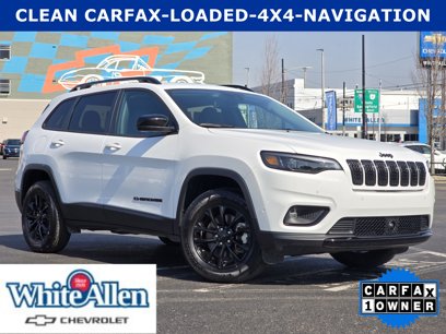 Used 2023 Jeep Cherokee Altitude Lux