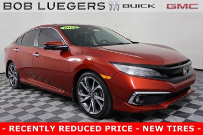 Used 2019 Honda Civic Touring