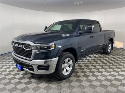 New 2025 RAM 1500 4x4 Crew Cab