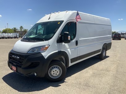 New 2025 RAM ProMaster 3500 w/ Convenience Group