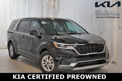Certified 2024 Kia Carnival LX
