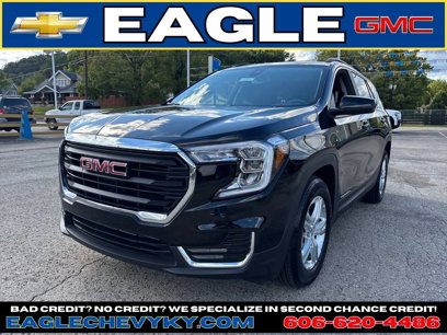 Used 2024 GMC Terrain SLE w/ Driver Convenience Package