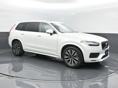 Used 2021 Volvo XC90 T6 Momentum w/ Advanced Package
