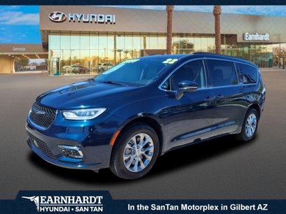 Used 2022 Chrysler Pacifica Touring-L